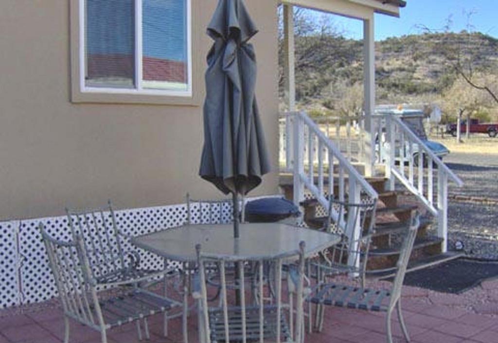 Verde Valley Studio Park Model Cabin 15 Cottonwood Bagian luar foto